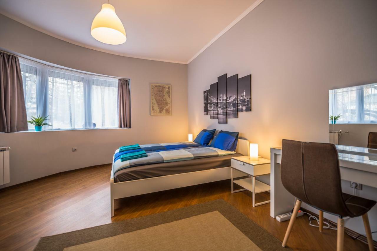5Th Avenue Sofia Two Bedroom, Two Bathroom, Positano Street Suite By Flat Mаnager エクステリア 写真