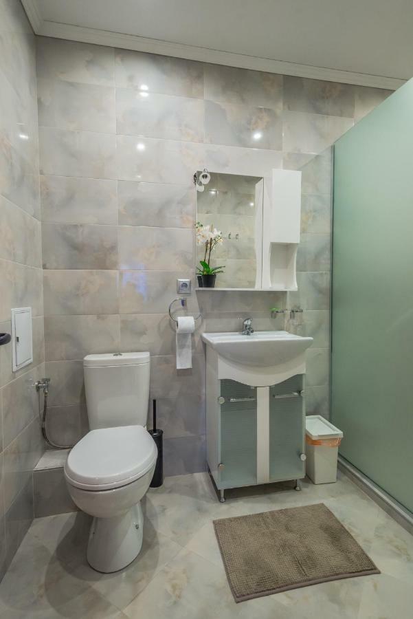 5Th Avenue Sofia Two Bedroom, Two Bathroom, Positano Street Suite By Flat Mаnager エクステリア 写真